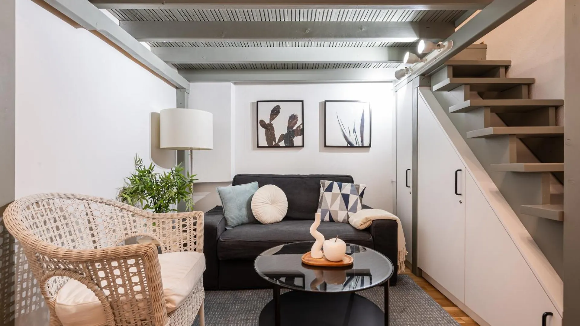 Cozy & Lovely Nest In Budapest Soho